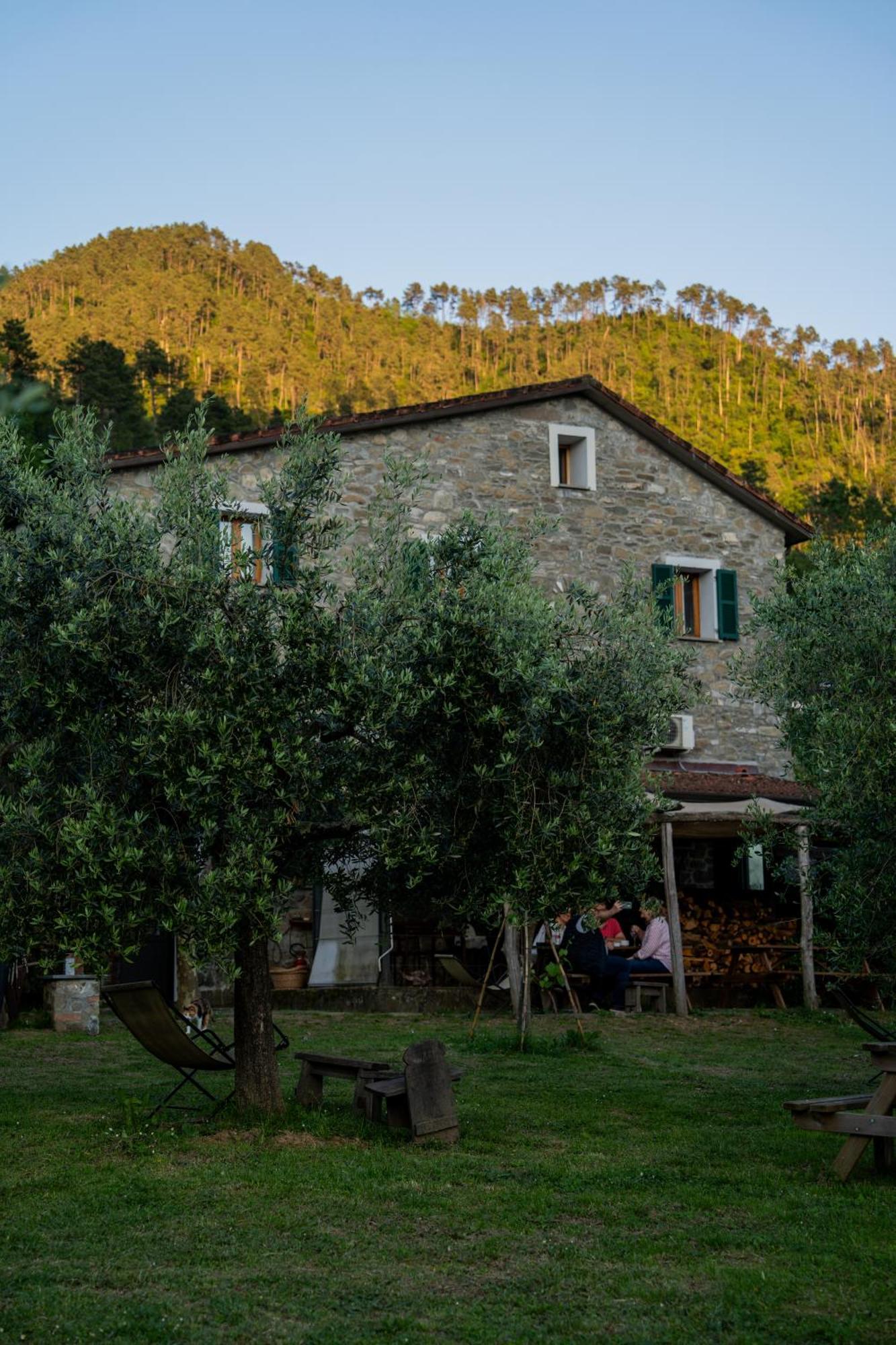 Agriturismo I Due Ghiri - Cinque Terre Calice al Cornoviglio Luaran gambar